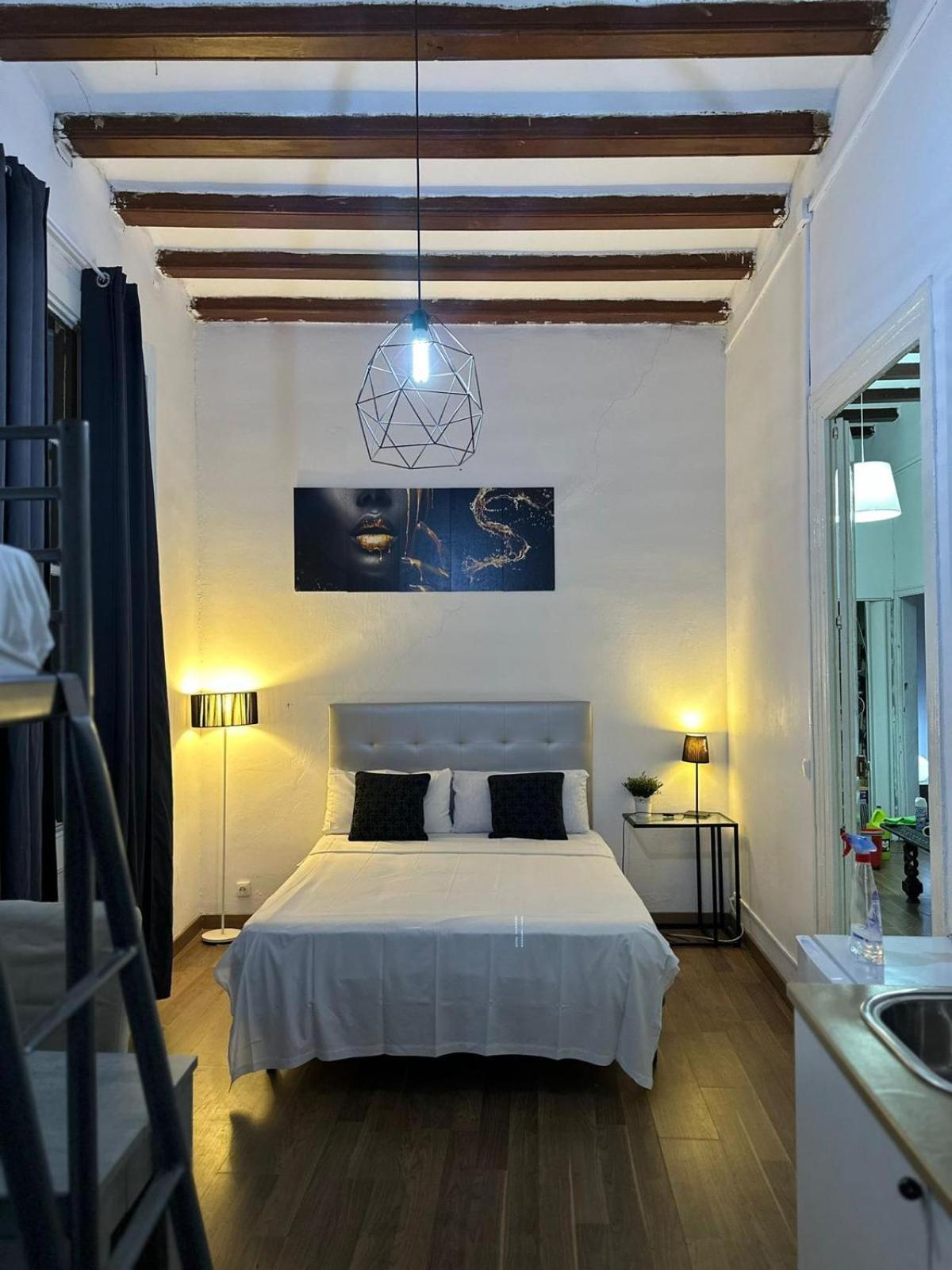 Central Cozy Suite Barcelona Exterior photo