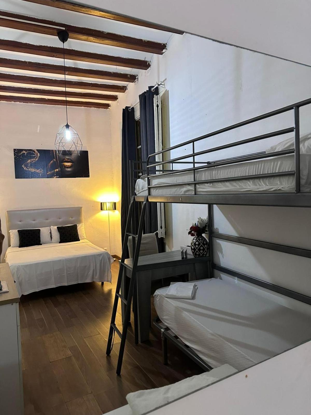 Central Cozy Suite Barcelona Exterior photo